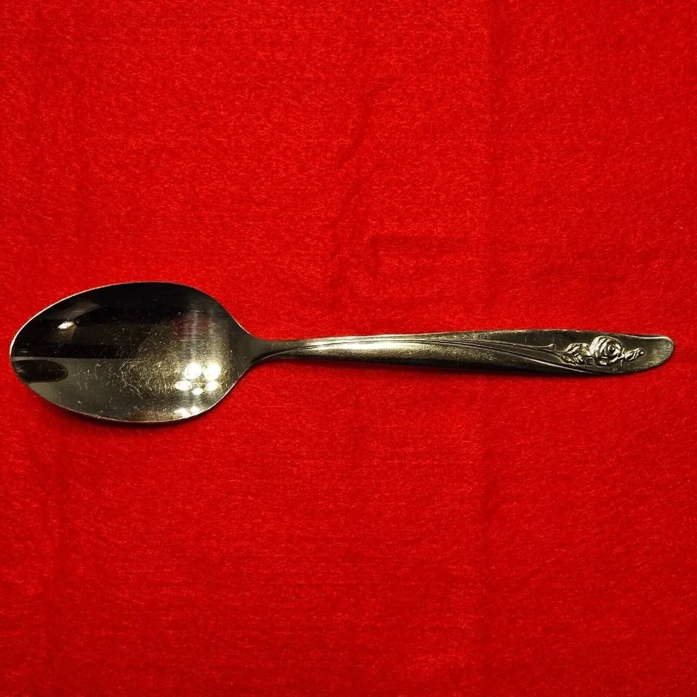 Oneida ROSEANNE Rose Petal Stainless Flatware Tablespoons Floral 7 1/4” Lot of 6